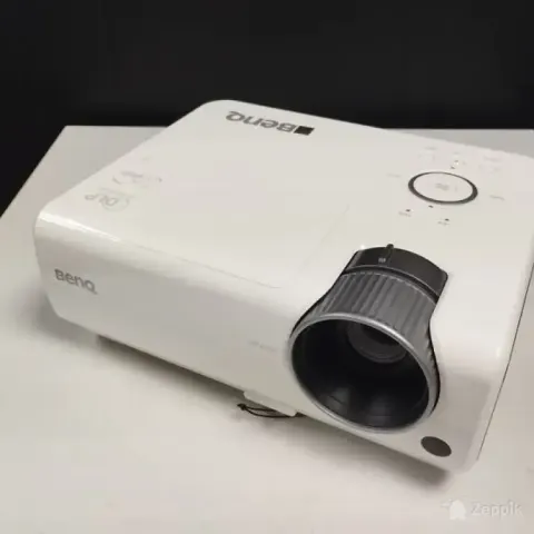 BenQ MP625P projektor (948 töötundi)