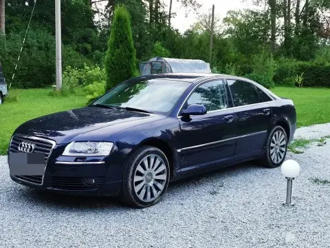 Audi A8 3.0 chip 215kw 171kW