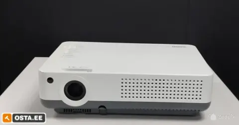 Sanyo PLC-XW55 projektor 1318 h lamp