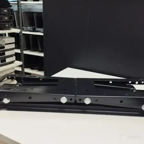 Teleri seinakinnitus Gembird WM-80RT-01 (32"-80", kuni 50kg)