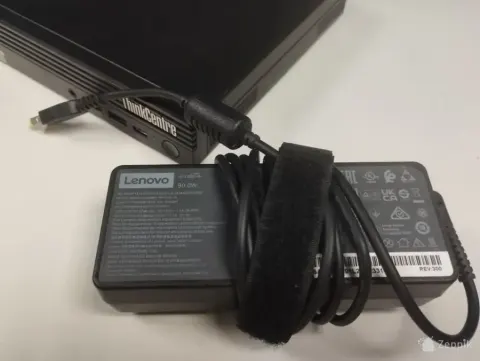 Lenovo ThinkCentre M70q Gen 3 i5-12400T/16GB/256GB NVMe