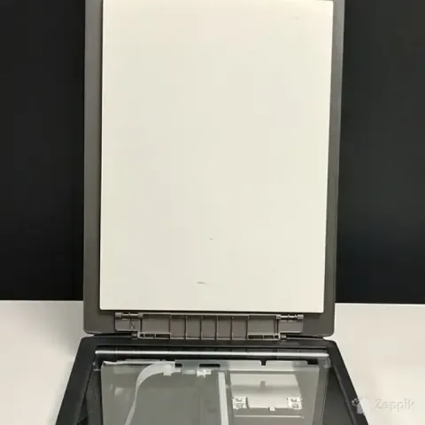 Canon CanoScan LiDE 210 USB-tasapinnaline skanner
