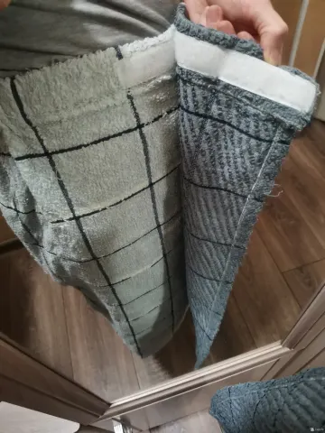 Банное полотенце на липучке