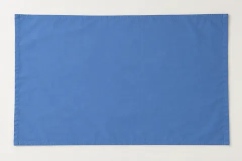 Синяя хлопковая наволочка 50 × 70 см