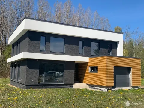 Комбинированный фасад
