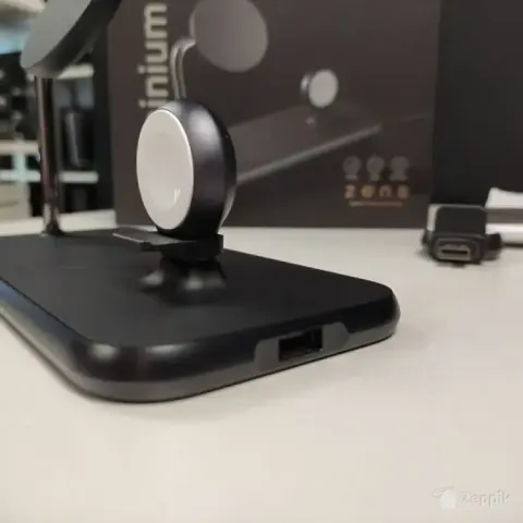 Zens Magnetic + Watch Aluminium Wireless Charger(ZEDC18B/00)