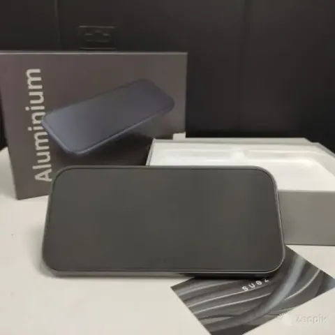 Zens Dual 5 Coil Aluminium Wireless Charger (ZEDC11B/00)
