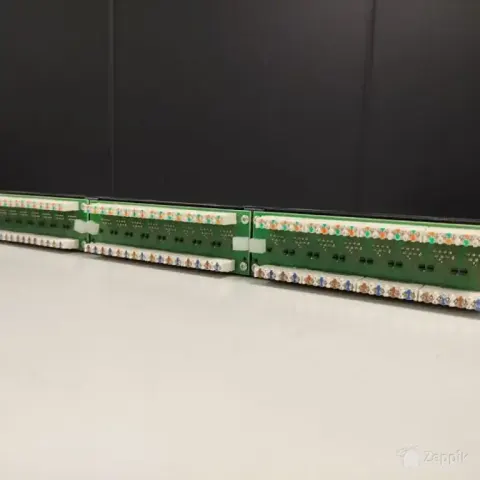 Brand-Rex GigaPlus 24-pordine Cat5e UTP patch-paneel 1U