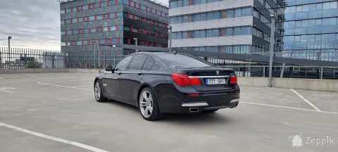 BMW 740 M Sports package M Aerodynamics package 3.0 R6 225kW