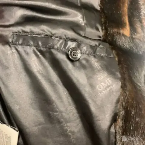 lot pompoos kunstkarusnahast mantel 40eu l
