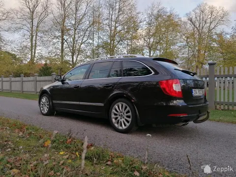 Skoda Superb FAMILY 1.8 TSI 118kW