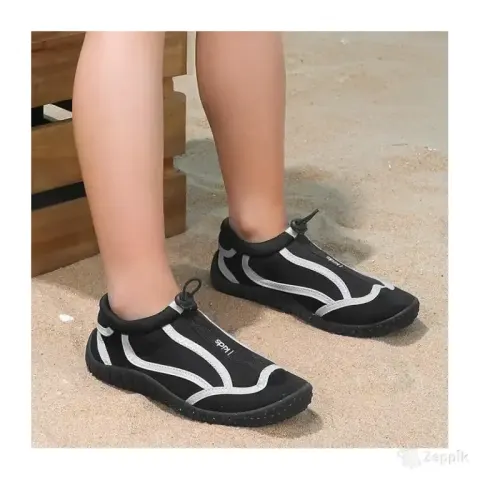 Stq Kids ujumisjalatsid 28EU