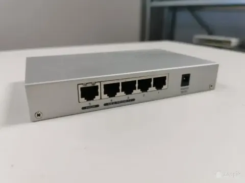 ZyXEL GS-105B v2 Gigabit
