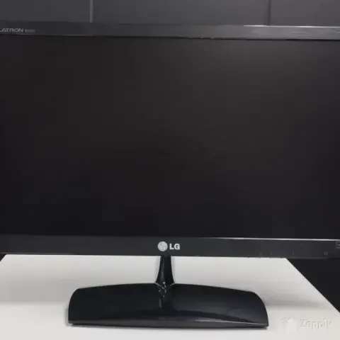 LG Flatron E2251T-BN 21.5" monitor