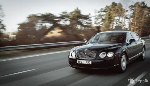 Bentley Continental Flying Spur 6.0 W12 412kW