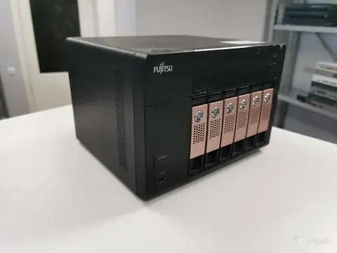 Fujitsu Celvin NAS server Q902- 12 TB