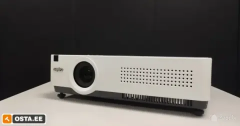 Sanyo PLC-XU350A projektor XGA, 3500 ANSI lm, 550 tundi