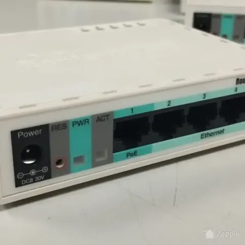 MikroTik RouterBOARD 750GL 5-port Gigabit ruuter