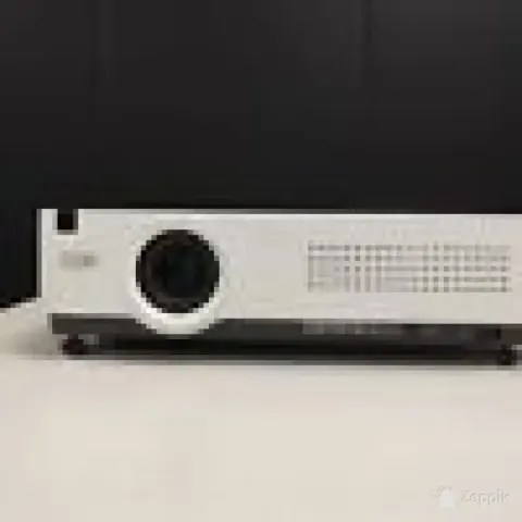 Sanyo PLC-XU350A projektor XGA, 3500 ANSI lm, 550 tundi