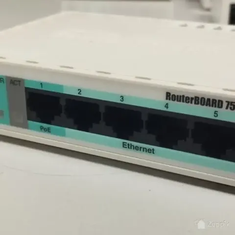 MikroTik RouterBOARD 750GL 5-port Gigabit ruuter