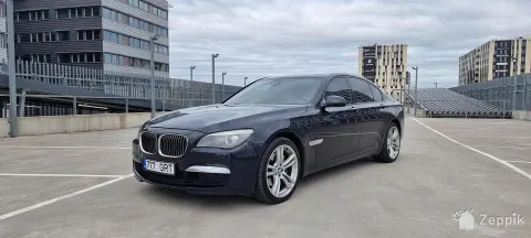 BMW 740 M Sports package M Aerodynamics package 3.0 R6 225kW