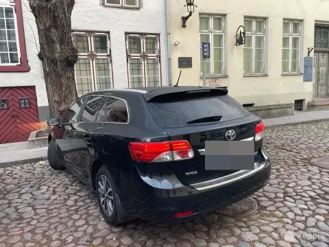 Toyota Avensis 1.8 108kW