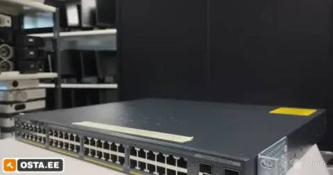 Cisco 2960X-48LPS-L switch, LAN-Base, 48 porti