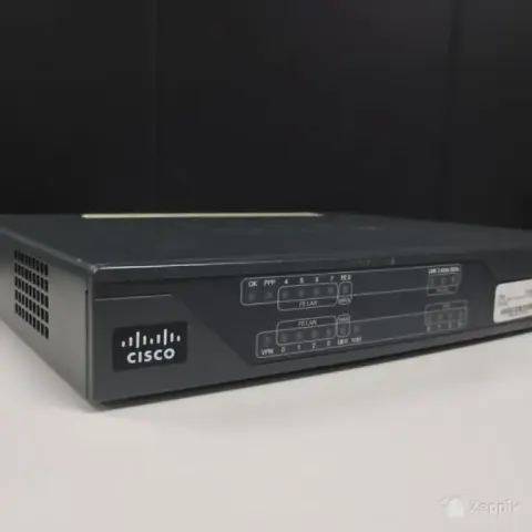 Cisco CISCO891-K9 Gigabit Ethernet Security Router
