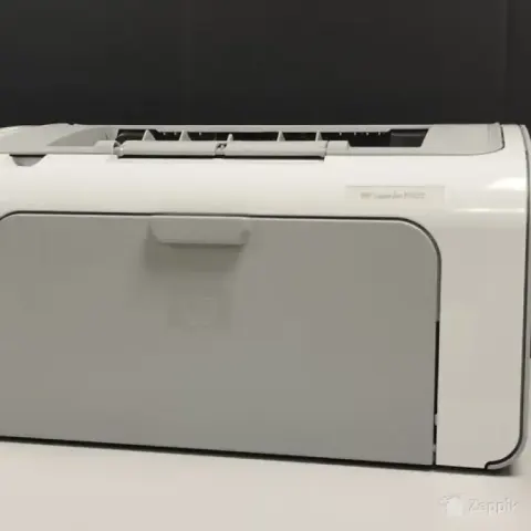 HP LaserJet P1102 laserprinter + 4 tonerkassetid