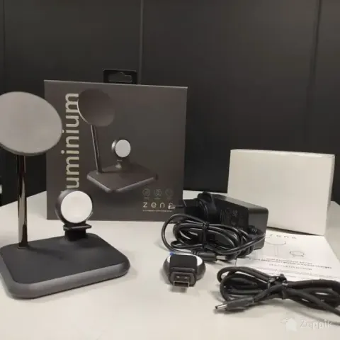 Zens Magnetic + Watch Aluminium Wireless Charger 4-in-1