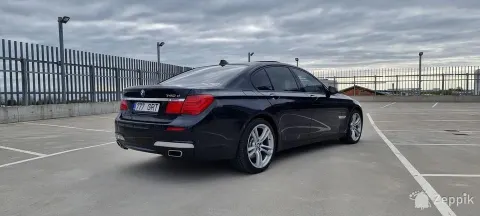 BMW 740 M Sports package M Aerodynamics package 3.0 R6 225kW