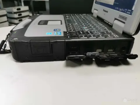 Panasonic Toughbook CF-31/ I5-2520m/8GB RAM/240GB SSD