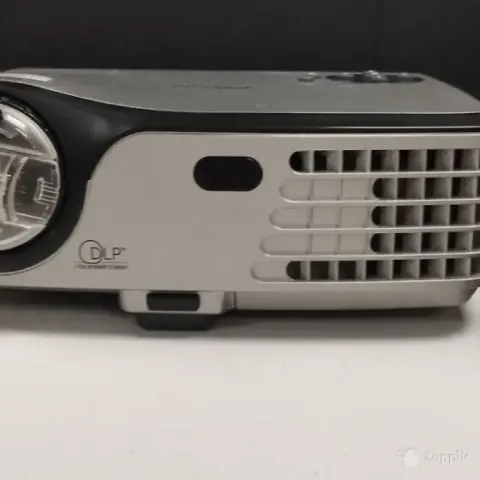 Optoma EP729 projektor 709 tundi