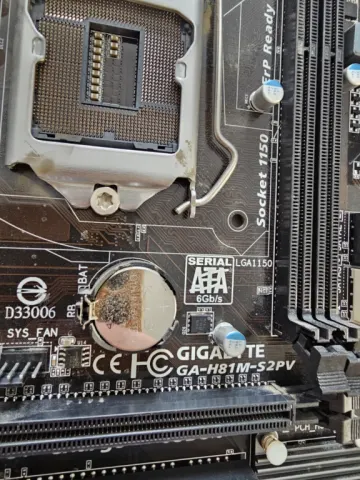 Gigabyte GA-H81M-S2PV motherboard