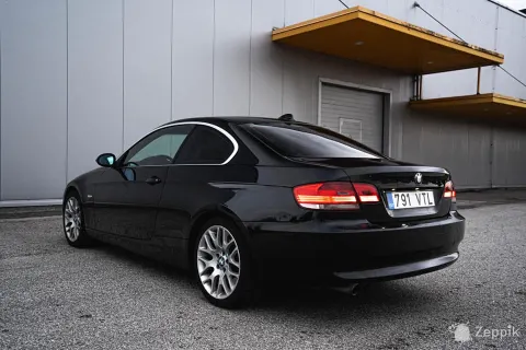 BMW 330 3.0 145kW