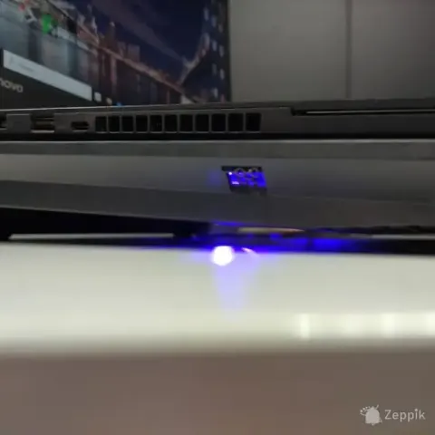 Sülearvuti jahutusalus 2 ventilaatoriga 17.3" USB sinine LED