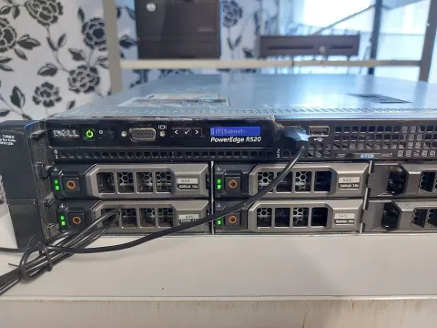 Dell PowerEdge R520 server