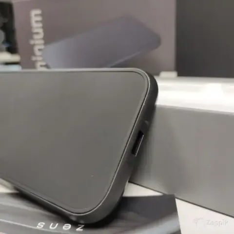 Zens Dual 5 Coil Aluminium Wireless Charger (ZEDC11B/00)