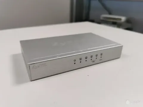 ZyXEL GS-105B v2 Gigabit