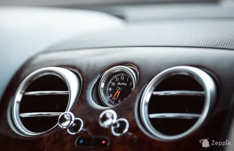 Bentley Continental Flying Spur 6.0 W12 412kW