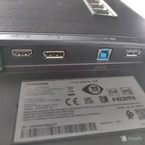 27 Samsung ViewFinity S60A QHD monitor