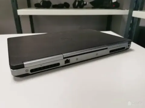 Dell Precision 7510/Intel Xeon E3-1535M/16GB RAM/500GB SSD/Quadro M2000m 4GB