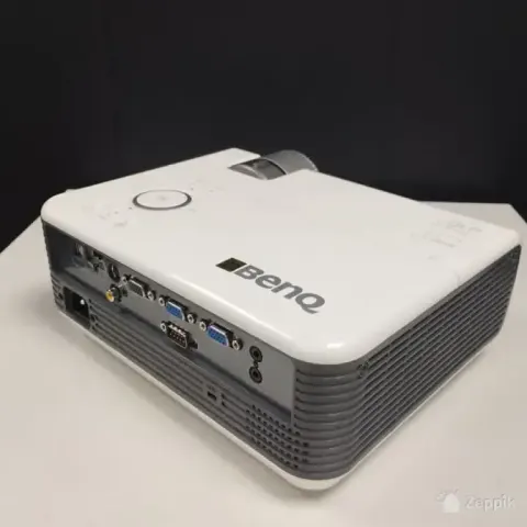 BenQ MP625P projektor (948 töötundi)