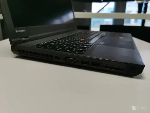 Lenovo ThinkPad W540/i5