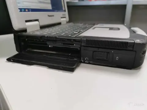 Panasonic Toughbook CF-31/ I5-2520m/8GB RAM/240GB SSD