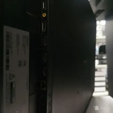 SAMSUNG QM43C 43" UHD professionaalne monitor / ekraan