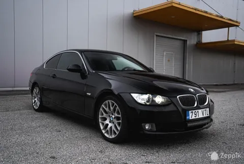 BMW 330 3.0 145kW