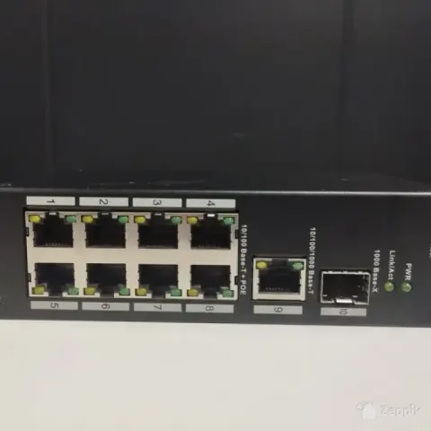 Dahua PFS3110-8P-96 Ethernet switch, 8 PoE porti