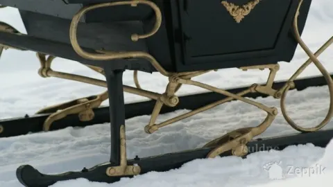 For sale original restauried german sledges with known history, Сани
