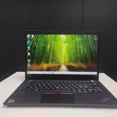 Lenovo ThinkPad P14s Gen 2 Ryzen 7 PRO, 32 GB RAM, 500 GB